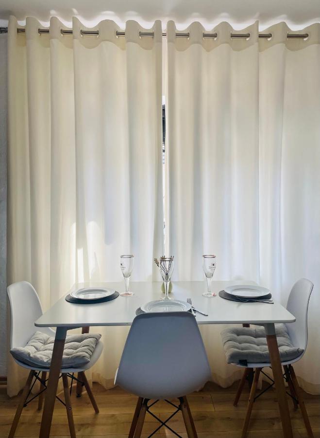 Luel Central Apartament Tirana Exteriör bild